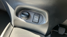 Toyota Yaris 1.5 VVT-i Icon Tech 5dr Petrol Hatchback